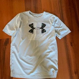 YOUTH XL Under Armour  Heatgear Silver T-Shirt